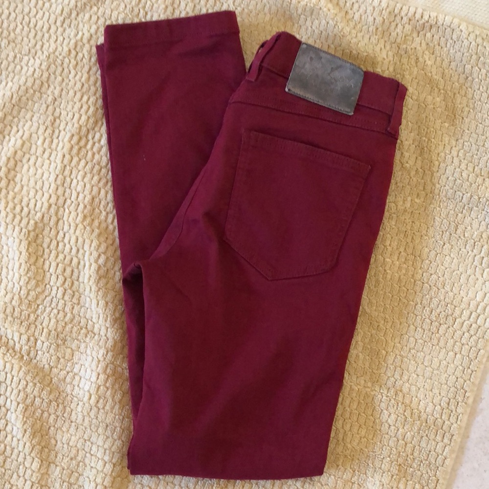 💋Escada Classic Skinny Jeans in sumptuous wine denim